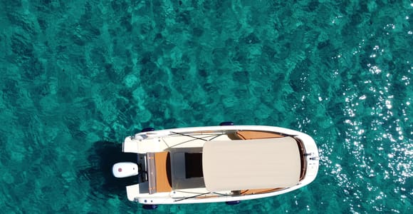 Mallorca: Private Bootstour mit Kapitän, Schnorcheln, Paddleboarding & Buchten