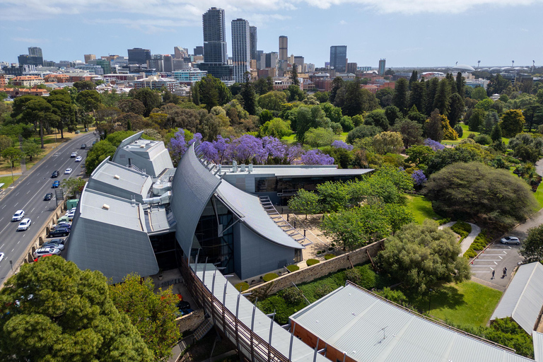 Adelaide: Hosted Tour & Iconic Wine Tasting
