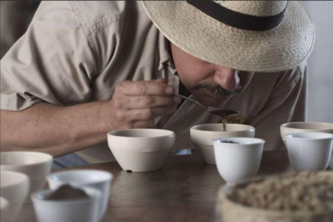 Cartagena: Intimate Premium Coffee Tasting Experience