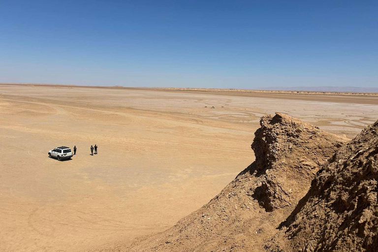 From Kairouan: 2-Day Sahara Tour with Hotel Stay 2-Day Sahara Desert Tour