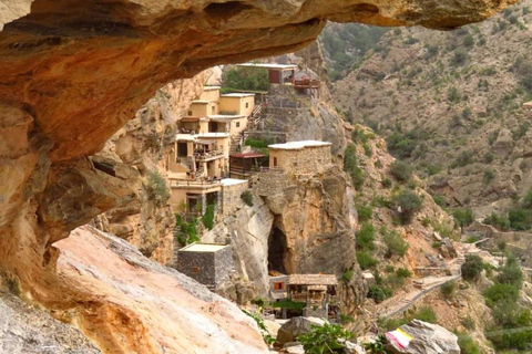 Muscat: Green Mountain with Castle, Fossil & Villages Tour