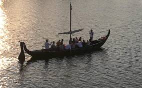 Barca Serrana - Traditional Boat Trip
