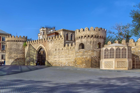 Tour guidato della città vecchia a piedi