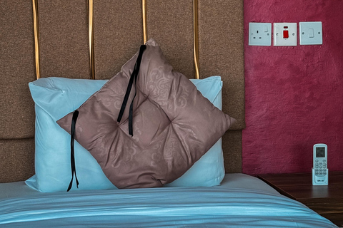 Wadi Rum: Desert Camp Tour With Jeep Safari And Star Gazing: