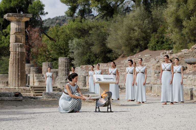 Olympia: Shared Mini Bus Tour from Katakolon