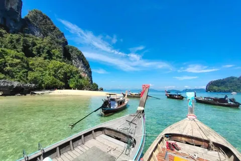 From Ao Nang Hong Island Longtail Cruise with Sunset Dinner