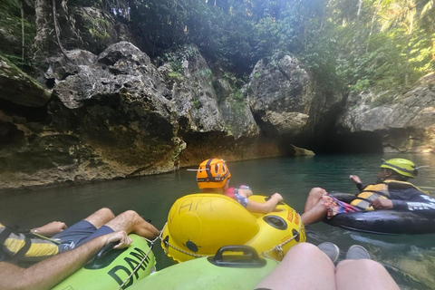 伯利兹：诺霍克切恩洞穴漂流之旅伯利兹：诺霍奇恩洞穴漂流之旅
