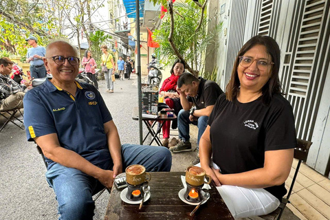 Hanoi Street Food Tour: Female Riders Motorbike & Sunset Priavte tour with female riders