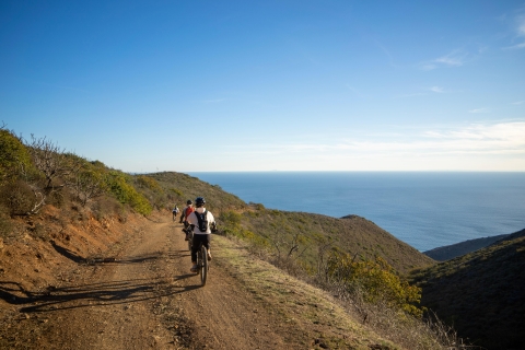 Malibu: Elektrounterstützte Mountainbike-Tour