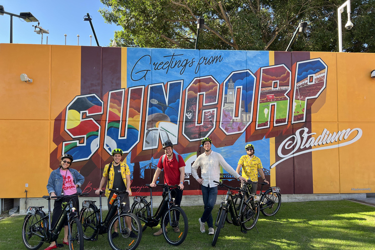 Brisbane: Guided E-Bike Tour with Bluetooth Audio