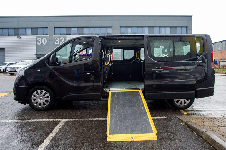 Cambridge and Oxford Universities Tour 7 Seater Executive Car