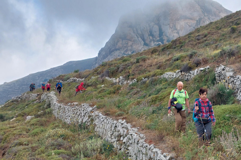 Tinos: Aventura de 3 dias de caminhadas