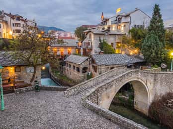 Spalato/Trogir: Tour di Mostar e Medjugorje con degustazione di vini