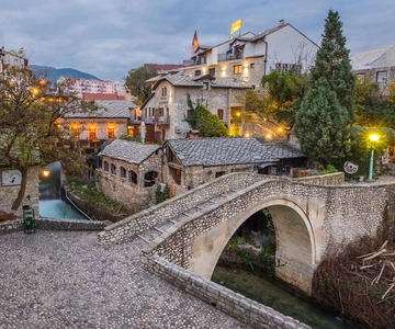 Split/Trogir: Excursión a Mostar y Medjugorje con Cata de Vinos