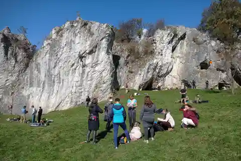 Au-delà de Brno : randonnée sur les chemins de fer du karst morave