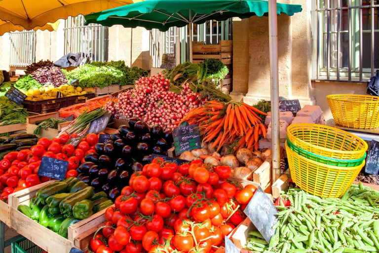 Aix-en-Provence: Private Market Tour and Cooking Class