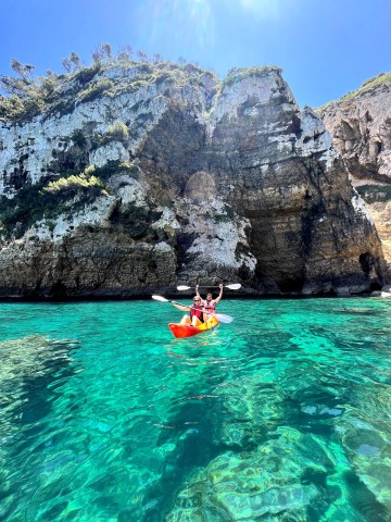 Visit Jávea Cala Portixol Kayak Tour with Snorkel & Cliff Jumping in Costa del Levante, Spain