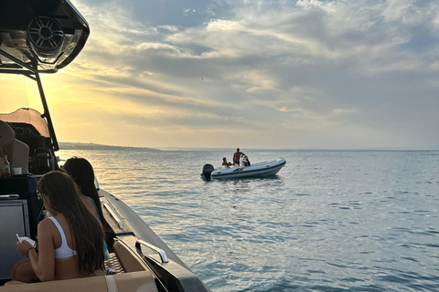 Catania, Acitrezza, Acireale: passeio de barco a motor RIB