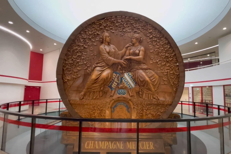 Tour de Burbujas y Mercados Navideños en Champaña: Reims, Epernay