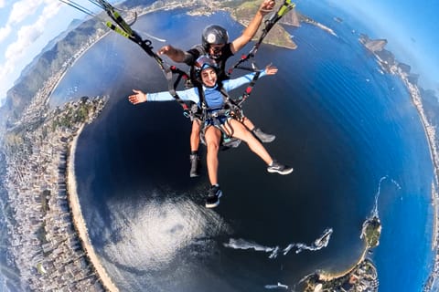 Niterói: Paragliding Experience in the City Park + GoPro Photos/Videos