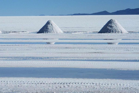 Från Sucre: Uyuni salt flat tour 2 dagar 1 natt