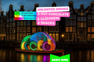 Amsterdam: Lichterfest-Bootsfahrt + Stroopwafel & heiße Schokolade