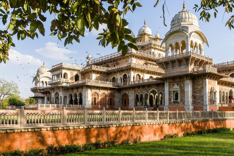 Wieczorna wycieczka safari: Poznaj Jaipur w otwartym jeepie