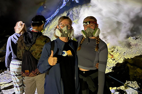 Banyuwangi : Mt Ijen, Blue Fire & Panoramic with local guide