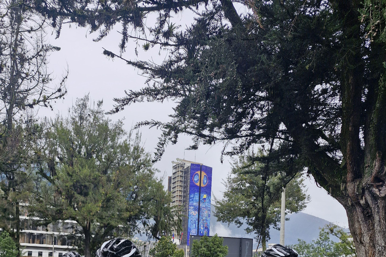 Tour della città di Quito in biciclettaTour in bicicletta di Quito