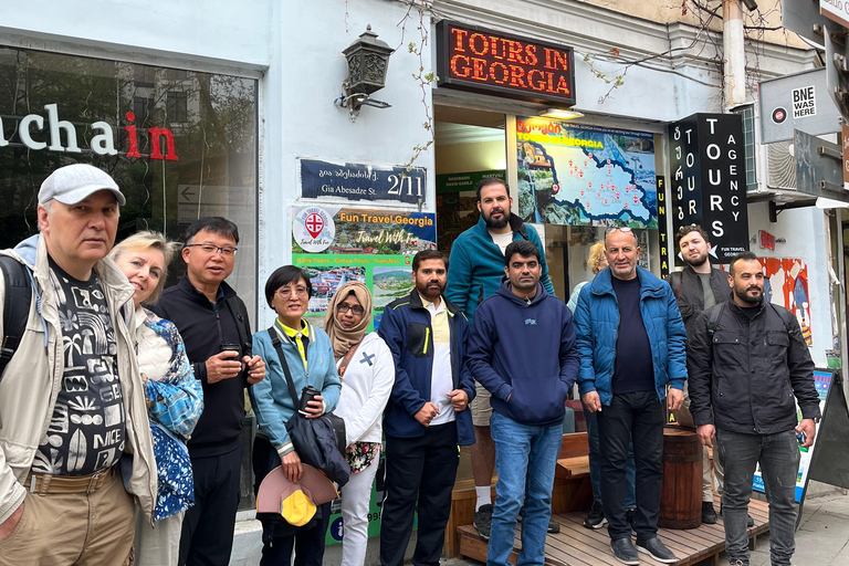 Tbilisi: tour met elektrische auto en kabelbaan met gids