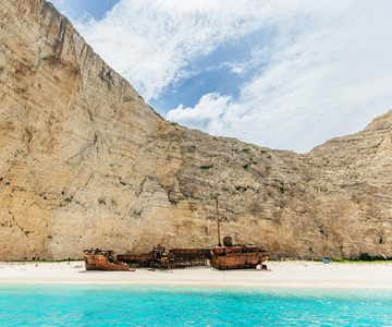 Zakynthos: Båttur til Navagio-stranden og blå grotter
