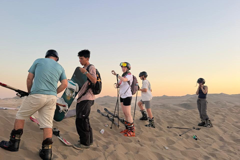 Huacachina: Hike to the top and enjoy sandboarding at sunset
