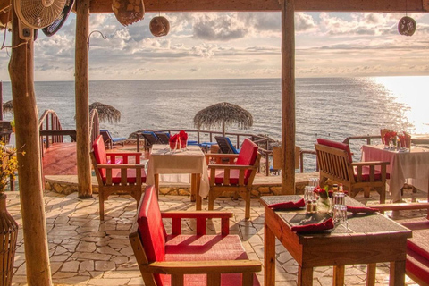 Negril: 7 Mile Beach, Shopping, &amp; Dinner at Ivan&#039;s Tour