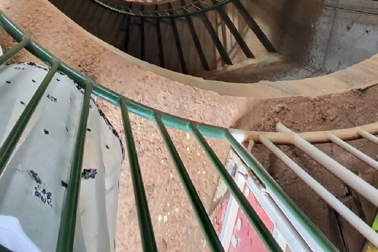 Kampala: Guided Walk Through Markets, Monuments, & Culture