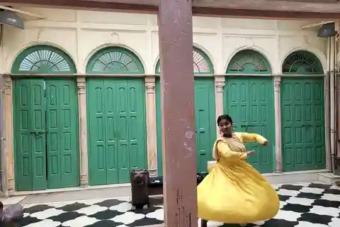 Delhi Art Tour with Classical Music & dances Tour