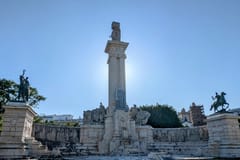Cádiz: 90-minütiger Rundgang zu den Highlights mit einem ortskundigen Guide
