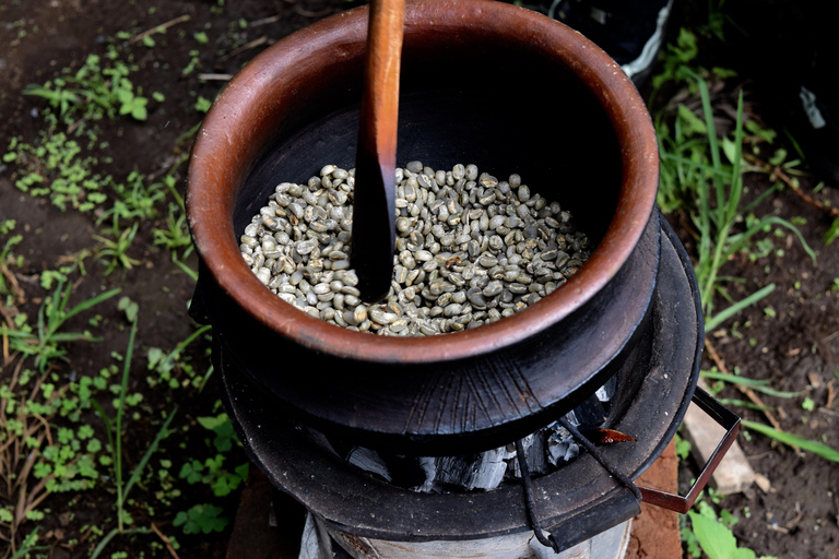 Arusha: TöpferkursTöpferkurs mit Mittagessen