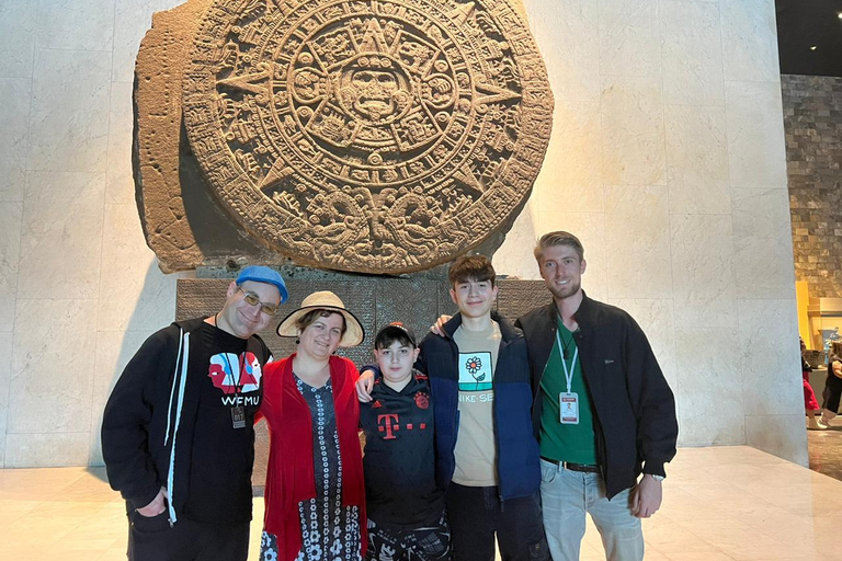 Museum of Anthropology: Private Cultural Treasures tour French Guided tour (Private)