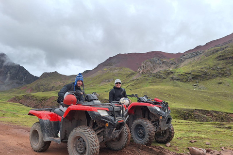 Da Cusco: Tour in ATV della Montagna Arcobaleno con pasti