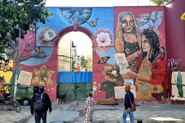 Delhi Street Art Tour: Explore the Murals &amp; Visit a StepwellArt Tour without South Indian Sit-down Meal