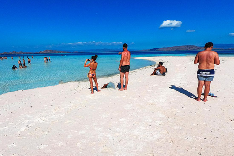 Labuan Bajo: Viagem privada de 1 dia a Komodo com snorkeling