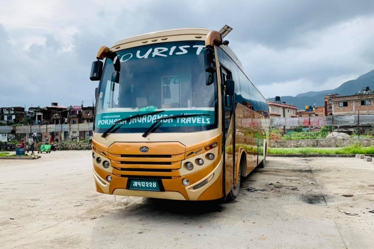 Bus touristique interurbain Navette gratuite dans tout le NépalDe Pokhara à Katmandou