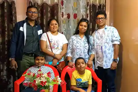 Afroz Tour and Travels
