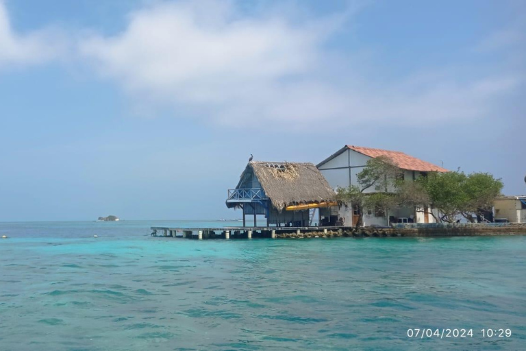 Cartagena: Ilhas do Rosário, Baru e Playa Blanca com almoço