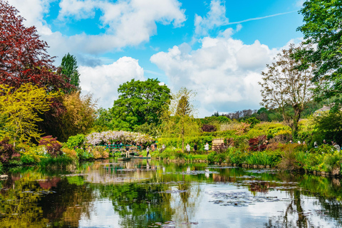 Au départ de Paris : Excursion d'une demi-journée à Giverny, la maison et les jardins de Monet