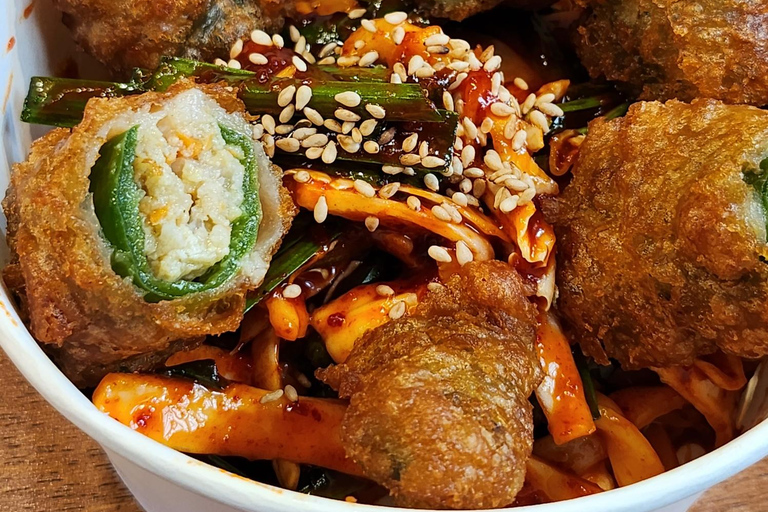 Seul: tour gastronómico pelo mercado noturno com churrasco coreano e casa de chá