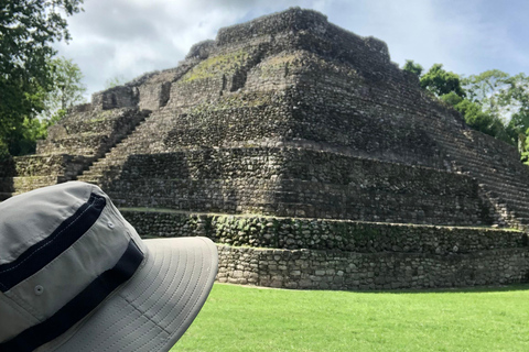 From Chetumal/Bacalar: Chacchoben Mayan Ruins Guided Tour