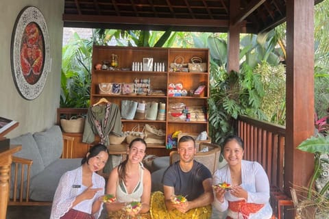 Bali: Balinese Culture Experience