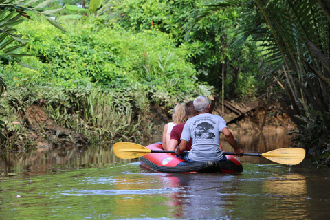 A pequena Amazônia de Khao Lak: Viagem de 1 dia em canoa, trilha e cachoeira