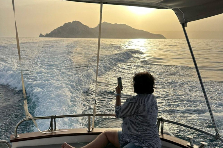 From Positano: Sunset Boat Tour in Amalfi Coast Small Group